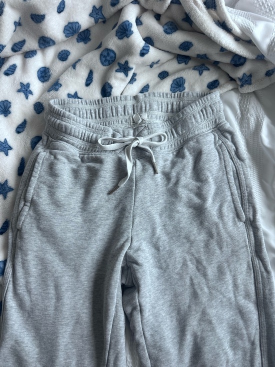 aerie Pants - aerie Light Gray Drawstring Jogger Sweatpants